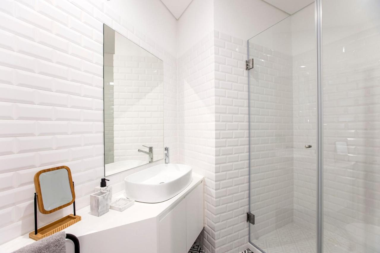 Downtown Wonder Flat W/ Ac By Lovelystay Porto Bagian luar foto