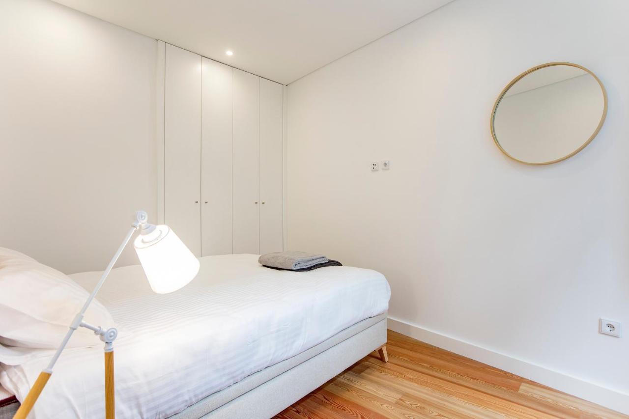 Downtown Wonder Flat W/ Ac By Lovelystay Porto Bagian luar foto
