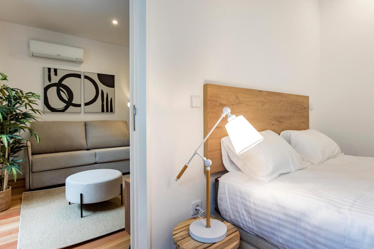 Downtown Wonder Flat W/ Ac By Lovelystay Porto Bagian luar foto